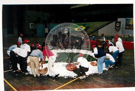 Encontro de Jovens do MST, na Ucicamp, 1o (Campinas-SP, 02 jul. 1999) [fotografia] / Fotógrafo(a) : Douglas Mansur. -- Ref.: BR-SPMST_MST-SN-CIN_AMP_000898-006419-ENJ.