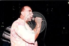 Manifestação na Praça da Sé (São Paulo-SP, [sem data]) [fotografia] / Fotógrafo(a) : Douglas Mansur ; Debora Lerrer. -- Ref.: BR-SPMST_MST-SN-CIN_AMP_000411-002404-AMT.