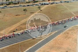 Congresso Nacional do MST, 3o (Distrito Federal (Brasil), 25 jul. 1995) [fotografia] / Fotógrafo(a) : Débora Lerrer. -- Ref.: BR-SPMST_MST-SN-CIN_AMP_000710-004513-CGR.