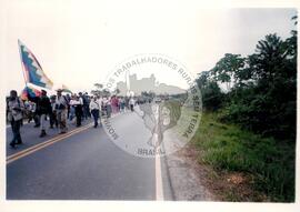 Marcha MST-Bolivia e encontro contra a ALCA (Bolivia, 16 mai. 2002) [fotografia] / Fotógrafo(a) : Joaquin Piñero (Kima). -- Ref.: BR-SPMST_MST-SN-CIN_AMP_001088-008789-RIT.