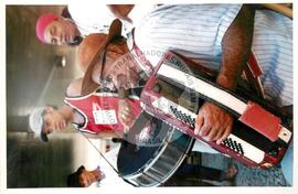 Semana Nacional de Cultura Brasileira e Reforma Agrária (Rio de Janeiro-RJ, 18 mar. 2002) [fotografia] / Fotógrafo(a) : João Laet. -- Ref.: BR-SPMST_MST-SN-CIN_AMP_001810-013044-NDT.