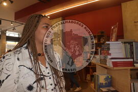 [Título n/d] : lote nº 002, pasta nº 001328, doc. nº 000216 [imagem] / Fotógrafo(a) : [autoria n/d].