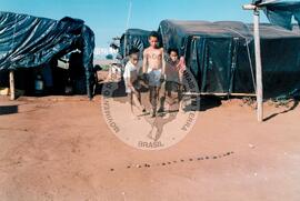 Acampamento "Dandara" do MST (Nova Olímpia-SP, [sem data]) [fotografia] / Fotógrafo(a) : Douglas Mansur. -- Ref.: BR-SPMST_MST-SN-CIN_AMP_000050-000485-ACP.