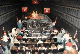 Lançamento da Revista Sem Terra (São Paulo (Estado), 03 jul. 1997) [fotografia] / Fotógrafo(a) : Francisca P. Montejo ; Saulo Pompermayer ; Douglas Mansur ; . -- Ref.: BR-SPMST_MST-SN-CIN_AMP_000692-003931-ARV.