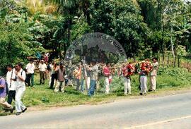 Márcia e Rosana em Encontro de Sistematização de Epxeriências (Nicarágua, 22 jun. 2002) [fotografia] / Fotógrafo(a) : Arquivo MST. -- Ref.: BR-SPMST_MST-SN-CIN_AMP_001053-008530-RIT.