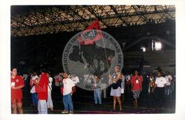 Encontro de Jovens do MST, na Ucicamp, 2o (Campinas-SP, 18 fev. 2000) [fotografia] / Fotógrafo(a) : Milene Medeiros. -- Ref.: BR-SPMST_MST-SN-CIN_AMP_000899-006473-ENJ.