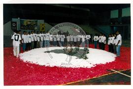 Encontro de Jovens do MST, na Ucicamp, 1o (Campinas-SP, 02 jul. 1999) [fotografia] / Fotógrafo(a) : Douglas Mansur. -- Ref.: BR-SPMST_MST-SN-CIN_AMP_000897-006332-ENJ.
