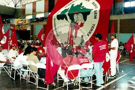 Encontro de Jovens do MST, na Ucicamp, 3o (Campinas-SP, 14 fev. 2001) [fotografia] / Fotógrafo(a) : Douglas Mansur ; João Zinclar. -- Ref.: BR-SPMST_MST-SN-CIN_AMP_000902-006651-ENJ.