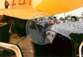 Luís Inácio Lula da Silva (Brasil, [sem data]) [fotografia] / Fotógrafo(a) : Arquivo MST ; Carlos Carvalho ; Clóvis Ferreira ; Douglas Mansur ; Olivio Lamas ; Volnei Malfoy ; Regina Vilela ; Folha Imagem ; . -- Ref.: BR-SPMST_MST-SN-CIN_AMP_001623-012402-PER.