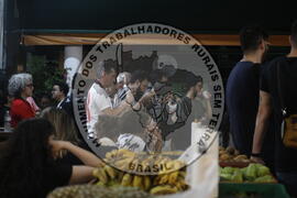 [Título n/d] : lote nº 002, pasta nº 001356, doc. nº 000195 [imagem] / Fotógrafo(a) : [autoria n/d].