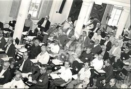 Assembléia da CNBB, 24a (Itaici-SP, abr. 1998) [fotografia] / Fotógrafo(a) : Regina Vilela. -- Ref.: BR-SPMST_MST-SN-CIN_AMP_000153-001114-ACS.