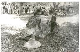 Caminhada São Paulo - Jundiaí (Jundiaí-SP, nov. 1993) [fotografia] / Fotógrafo(a) : Douglas Mansur. -- Ref.: BR-SPMST_MST-SN-CIN_AMP_001428-011591-MAC.