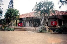 Acampamento "Zumbi dos Palmares" do MST (São Mateus-ES, mai. 1999) [fotografia] / Fotógrafo(a) : Arquivo MST. -- Ref.: BR-SPMST_MST-SN-CIN_AMP_000002-000003-ACP.