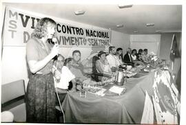 Encontro Nacional, 7o (Salvador-BA, dez. 1992) [fotografia] / Fotógrafo(a) : Douglas Mansur. -- Ref.: BR-SPMST_MST-SN-CIN_AMP_000994-007797-ENC.