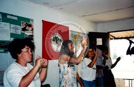 Inauguração da Rádio Comunitária (Itapeva-SP, 28 nov. 2008) [fotografia] / Fotógrafo(a) : Cláudio Foschieira. -- Ref.: BR-SPMST_MST-SN-CIN_AMP_000697-004149-ARV.