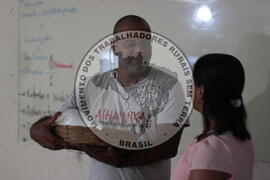 [Título n/d] : lote nº 002, pasta nº 001313, doc. nº 000275 [imagem] / Fotógrafo(a) : [autoria n/d].