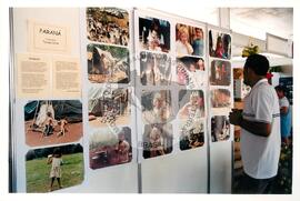 Semana Nacional de Cultura Brasileira e Reforma Agrária (Rio de Janeiro-RJ, 18 mar. 2002) [fotografia] / Fotógrafo(a) : Luciney Martins. -- Ref.: BR-SPMST_MST-SN-CIN_AMP_001824-013842-NDT.