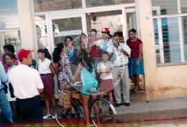 Delegação do MST em Cuba - 40º Aniversário da ANAP (Cuba, 15 mai. 1999) [fotografia] / Fotógrafo(a) : Nilton Viana. -- Ref.: BR-SPMST_MST-SN-CIN_AMP_001042-008349-RIT.