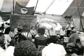 Acampamento Nacional (Brasília-DF, ago. 1996) [fotografia] / Fotógrafo(a) : Francisca P. Montejo. -- Ref.: BR-SPMST_MST-SN-CIN_AMP_001835-013981-OCU.