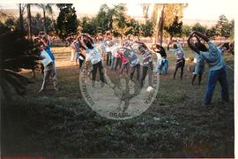 Oficina de Rádio (Pontal de Parapanema-SP, 30 jul. 2001) [fotografia] / Fotógrafo(a) : Mineirinho. -- Ref.: BR-SPMST_MST-SN-CIN_AMP_000693-003949-ARV.