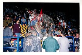 Encontro de Jovens do MST, na Ucicamp, 1o (Campinas-SP, 02 jul. 1999) [fotografia] / Fotógrafo(a) : Douglas Mansur. -- Ref.: BR-SPMST_MST-SN-CIN_AMP_000898-006411-ENJ.