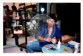 Leilão das peças da COOPEMARE (São Paulo (Estado), 24 nov. 1999) [fotografia] / Fotógrafo(a) : Fernando Braga. -- Ref.: BR-SPMST_MST-SN-CIN_AMP_000756-004979-CSS.