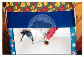 Semana Nacional de Cultura Brasileira e Reforma Agrária (Rio de Janeiro-RJ, 18 mar. 2002) [fotografia] / Fotógrafo(a) : João Laet. -- Ref.: BR-SPMST_MST-SN-CIN_AMP_001811-013123-NDT.