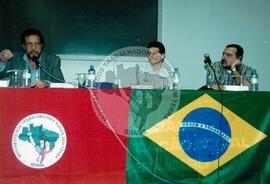 Seminário para Jornalistas e Estudantes (São Paulo-SP, 10 mai. 2001) [fotografia] / Fotógrafo(a) : Cásper Líbero. -- Ref.: BR-SPMST_MST-SN-CIN_AMP_000157-001140-ACS.