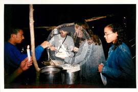 Acampamento "Parque Tropeiro" do MST (Curitiba-PR, 02 mai. 2001) [fotografia] / Fotógrafo(a) : Douglas Mansur. -- Ref.: BR-SPMST_MST-SN-CIN_AMP_000075-000641-ACP.