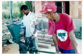 Curso Prolongado região sudeste - CIDAP (São Matheus-ES, ago. 2000) [fotografia] / Fotógrafo(a) : Leticia Barqueta. -- Ref.: BR-SPMST_MST-SN-CIN_AMP_000822-005428-CUR.