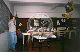 Encontro do Setor de Comunicação no Centro Roseli Nunes (Brasil, [sem data]) [fotografia] / Fotógrafo(a) : Arquivo MST. -- Ref.: BR-SPMST_MST-SN-CIN_AMP_001004-007837-ENC.