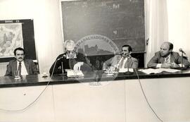 Depoimento na Comissão de Direitos Humanos na Assembléia Legislativa (Porto Alegre-RS, 1984) [fotografia] / Fotógrafo(a) : Arquivo MST. -- Ref.: BR-SPMST_MST-SN-CIN_AMP_000660-003703-ARV.