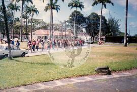 Ocupação da Secretaria da Agricultura (Recife-PE, 24 jul. 1992) [fotografia] / Fotógrafo(a) : Reginaldo Pacheco. -- Ref.: BR-SPMST_MST-SN-CIN_AMP_001870-014169-OCU.