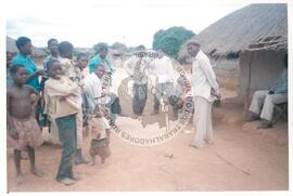 Intercâmbio com a UNAC (Moçambique, ago. 2000) [fotografia] / Fotógrafo(a) : Arquivo MST. -- Ref.: BR-SPMST_MST-SN-CIN_AMP_001092-008837-RIT.