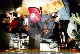 Intercâmbio: Visita do grupo do MST à Bélgica (Bélgica, abr. 1999) [fotografia] / Fotógrafo(a) : Arquivo MST. -- Ref.: BR-SPMST_MST-SN-CIN_AMP_001126-009310-RIT.