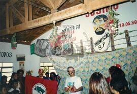 Produção Assentamento Reunidas (São Paulo (Estado), 09 mai. 1998) [fotografia] / Fotógrafo(a) : Arquivo MST. -- Ref.: BR-SPMST_MST-SN-CIN_AMP_001989-015218-PDU.