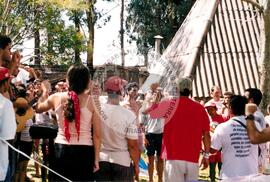 Festival da Reforma Agrária, 1o (Palmeiras das Missões-RS, 04 fev. 1999) [fotografia] / Fotógrafo(a) : Claudio Foschiera ; Douglas Mansur ; Nilton Viana ; Leonardo Melgarejo. -- Ref.: BR-SPMST_MST-SN-CIN_AMP_000807-005287-CUL.