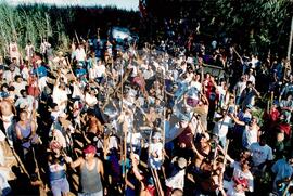 Acampamento "Nova Canudos" do MST (Porto Feliz-SP, 07 fev. 1992) [fotografia] / Fotógrafo(a) : João Zinclar. -- Ref.: BR-SPMST_MST-SN-CIN_AMP_000042-000167-ACP.