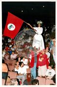 Semana Nacional de Cultura Brasileira e Reforma Agrária (Rio de Janeiro-RJ, 18 mar. 2002) [fotografia] / Fotógrafo(a) : Luciney Martins. -- Ref.: BR-SPMST_MST-SN-CIN_AMP_001823-013731-NDT.