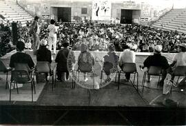 Encontro Nacional das Comunidades Eclesiais de Base, 6o (Goiás, 21 jul. 1986) [fotografia] / Fotógrafo(a) : Douglas Mansur. -- Ref.: BR-SPMST_MST-SN-CIN_AMP_001964-015038-SPR.
