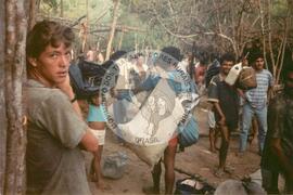 Acampamento "Feijão Croata" do MST (Quixadá-CE, abr. 1992) [fotografia] / Fotógrafo(a) : Arquivo MST. -- Ref.: BR-SPMST_MST-SN-CIN_AMP_000063-000578-ACP.