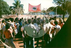 Passeata (Porto Bueno-RO, jul. 1989) [fotografia] / Fotógrafo(a) : Itelvina. -- Ref.: BR-SPMST_MST-SN-CIN_AMP_000443-002575-AMT.