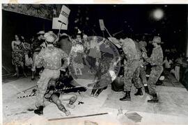 Congresso Nacional do MST, 3o (Distrito Federal (Brasil), 25 jul. 1995) [fotografia] / Fotógrafo(a) : Débora Lerrer. -- Ref.: BR-SPMST_MST-SN-CIN_AMP_000706-004286-CGR.