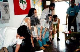 Inauguração da Rádio Comunitária (Itapeva-SP, 28 nov. 2008) [fotografia] / Fotógrafo(a) : Cláudio Foschieira. -- Ref.: BR-SPMST_MST-SN-CIN_AMP_000695-004053-ARV.