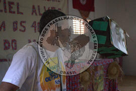 [Título n/d] : lote nº 002, pasta nº 000021, doc. nº 000018 [imagem] / Fotógrafo(a) : [autoria n/d].