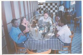 Intercâmbio com a UNAC (Moçambique, ago. 2000) [fotografia] / Fotógrafo(a) : Arquivo MST. -- Ref.: BR-SPMST_MST-SN-CIN_AMP_001092-008874-RIT.