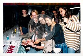 Lançamento do CD "Arte em Movimento" (Rio de Janeiro (Estado), 22 jul. 1998) [fotografia] / Fotógrafo(a) : Arquivo MST. -- Ref.: BR-SPMST_MST-SN-CIN_AMP_000804-005149-CUL.