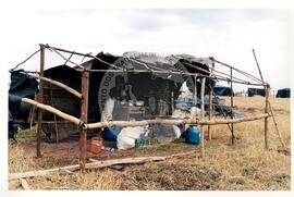 Acampamento "Guarantã" (São Paulo (Estado), jul. 1998) [fotografia] / Fotógrafo(a) : Douglas Mansur. -- Ref.: BR-SPMST_MST-SN-CIN_AMP_000045-000225-ACP.