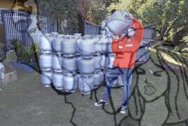 [Título n/d] : lote nº 002, pasta nº 001351, doc. nº 000439 [imagem] / Fotógrafo(a) : [autoria n/d].