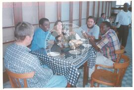 Intercâmbio com a UNAC (Moçambique, ago. 2000) [fotografia] / Fotógrafo(a) : Arquivo MST. -- Ref.: BR-SPMST_MST-SN-CIN_AMP_001094-008975-RIT.